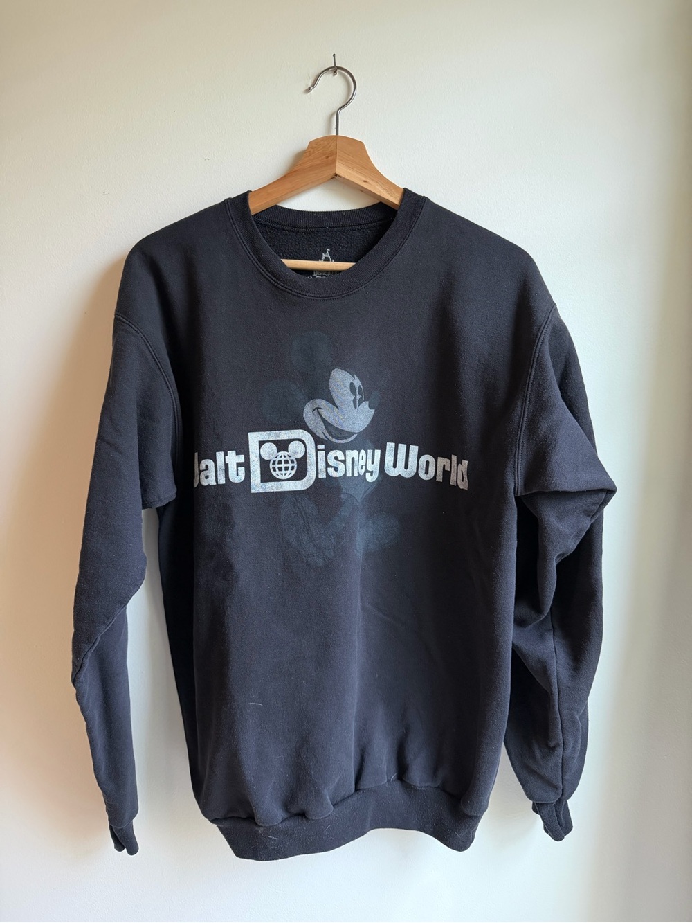 Walt Disney World WDW Vintage Theme Park Sweatshirt Mickey Mouse Medium